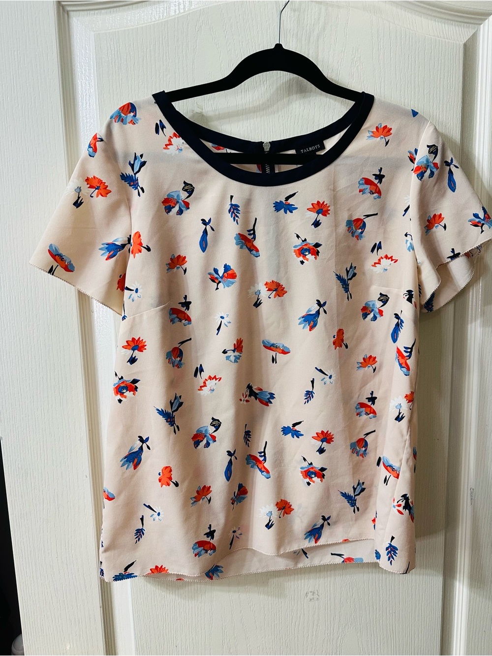 Talbots Cream Floral Short Sleeve Blouse with Navy Trim